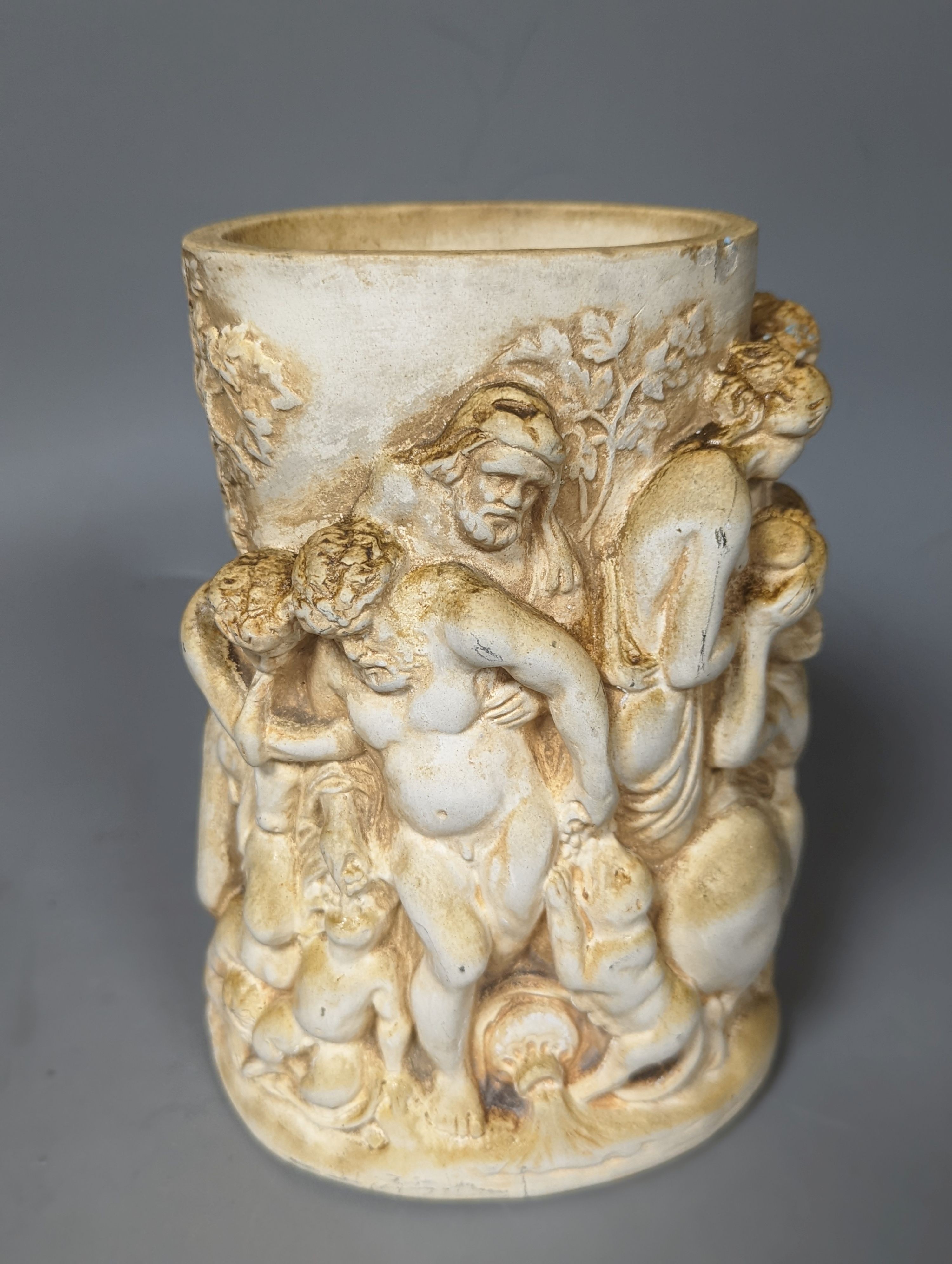 A classical figurative pot and a brass casket, 15.5cm